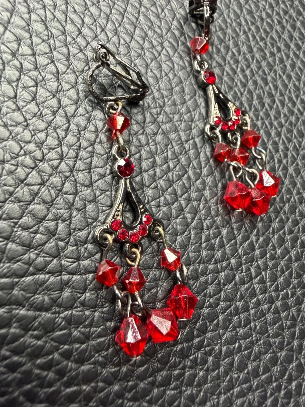Vintage Victorian Style Red Crystal Rhinestone Chandelier Clip On Earrings 1.5